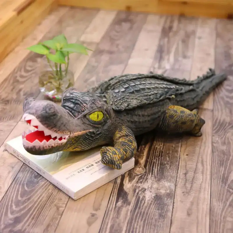 Caiman Plush - Open Mouth / 11.8