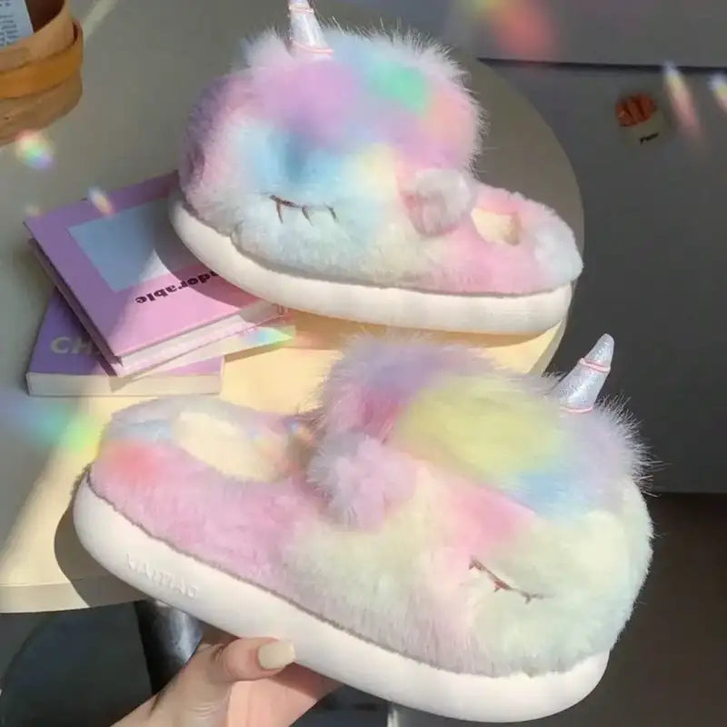 Unicorn Slippers - W: 6–7.5 M: 5–6.5